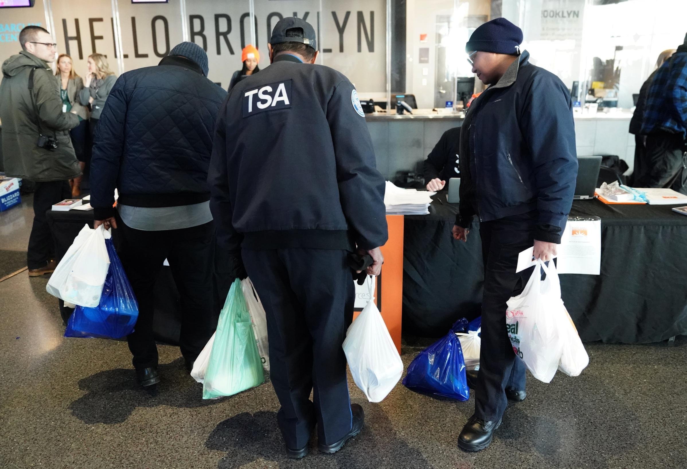 More than 1,000 TSA employees still owed back pay from shutdown