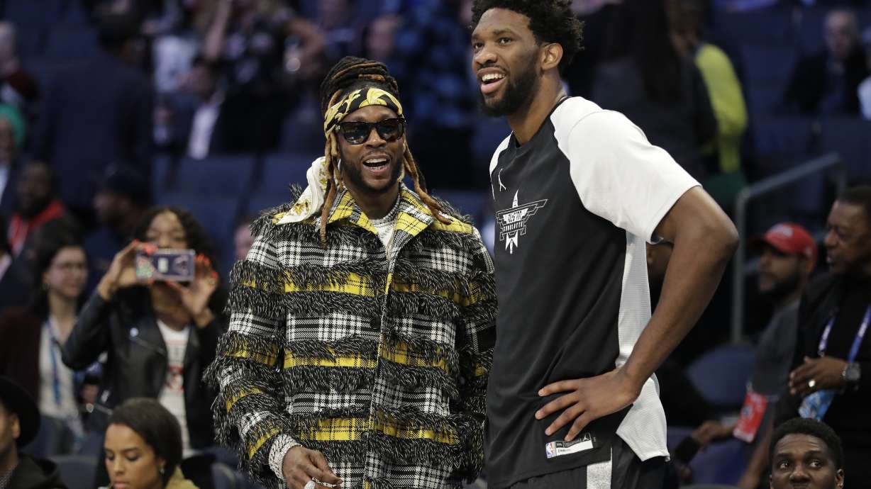 Embiid hopes to return from knee injury next week for 76ers