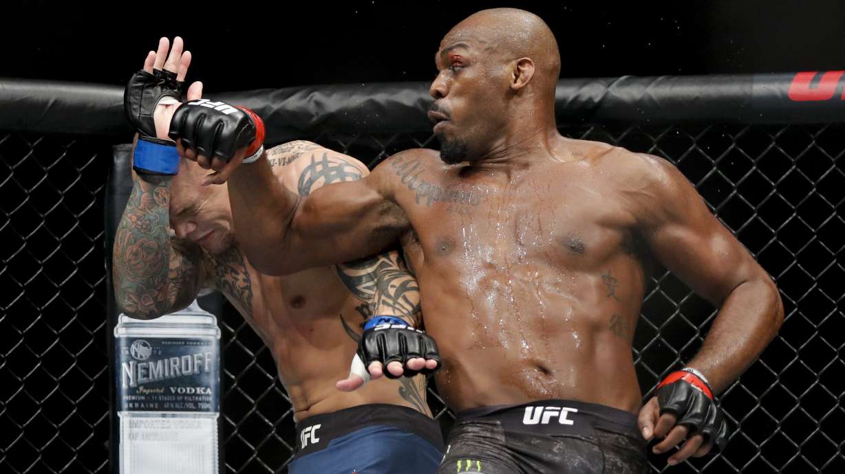Jones covets Lesnar fight, but plans future at light heavy
