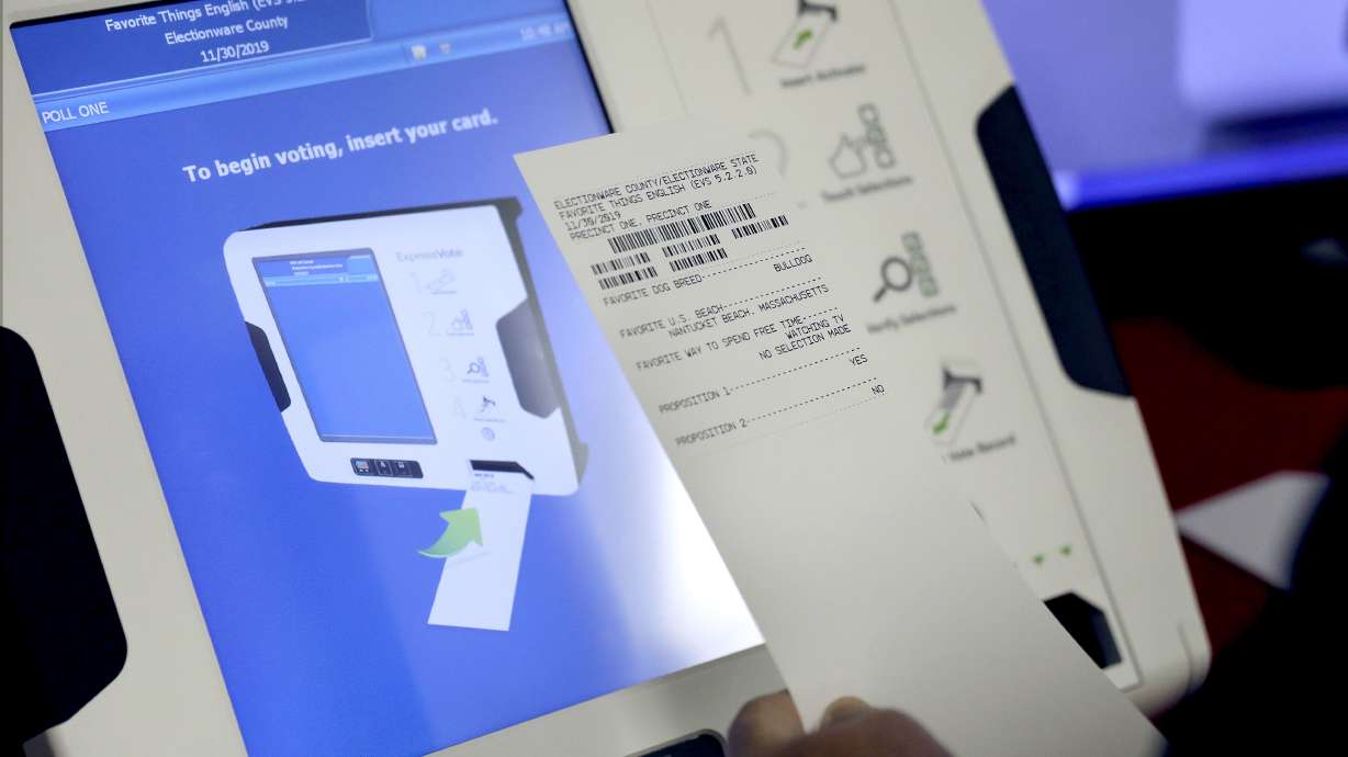 As 2020 nears, pressure grows to replace voting machines