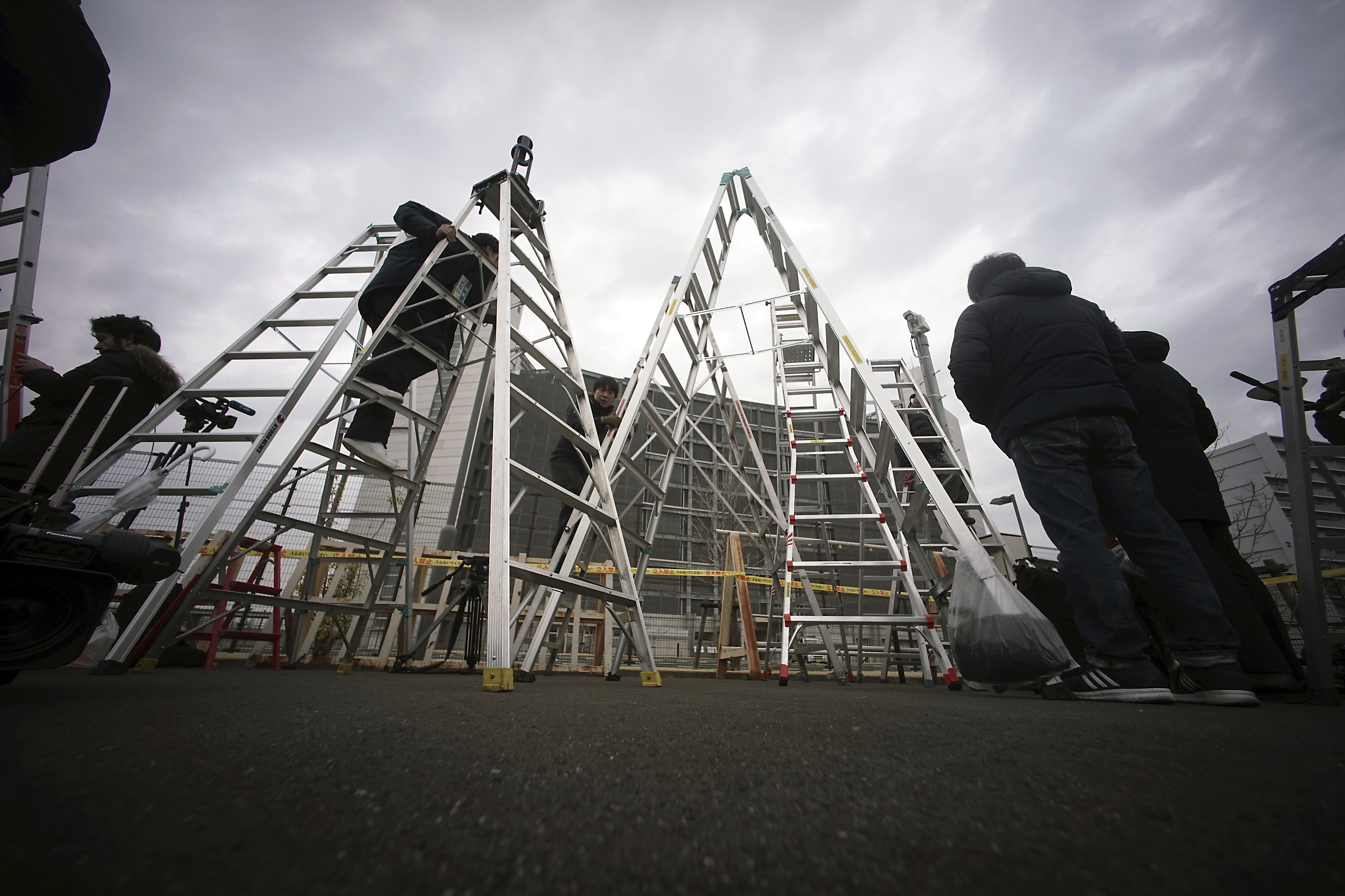 Former Nissan chairman Ghosn released after posting bail