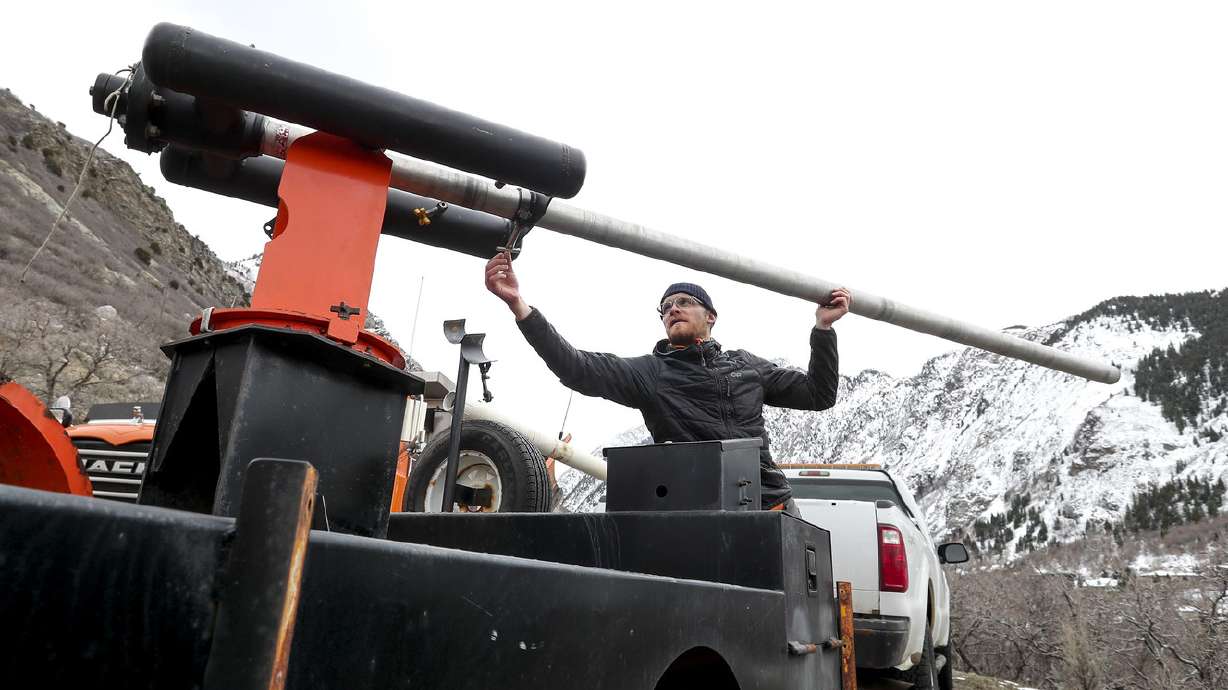 UDOT avalanche crews prep for winter storm