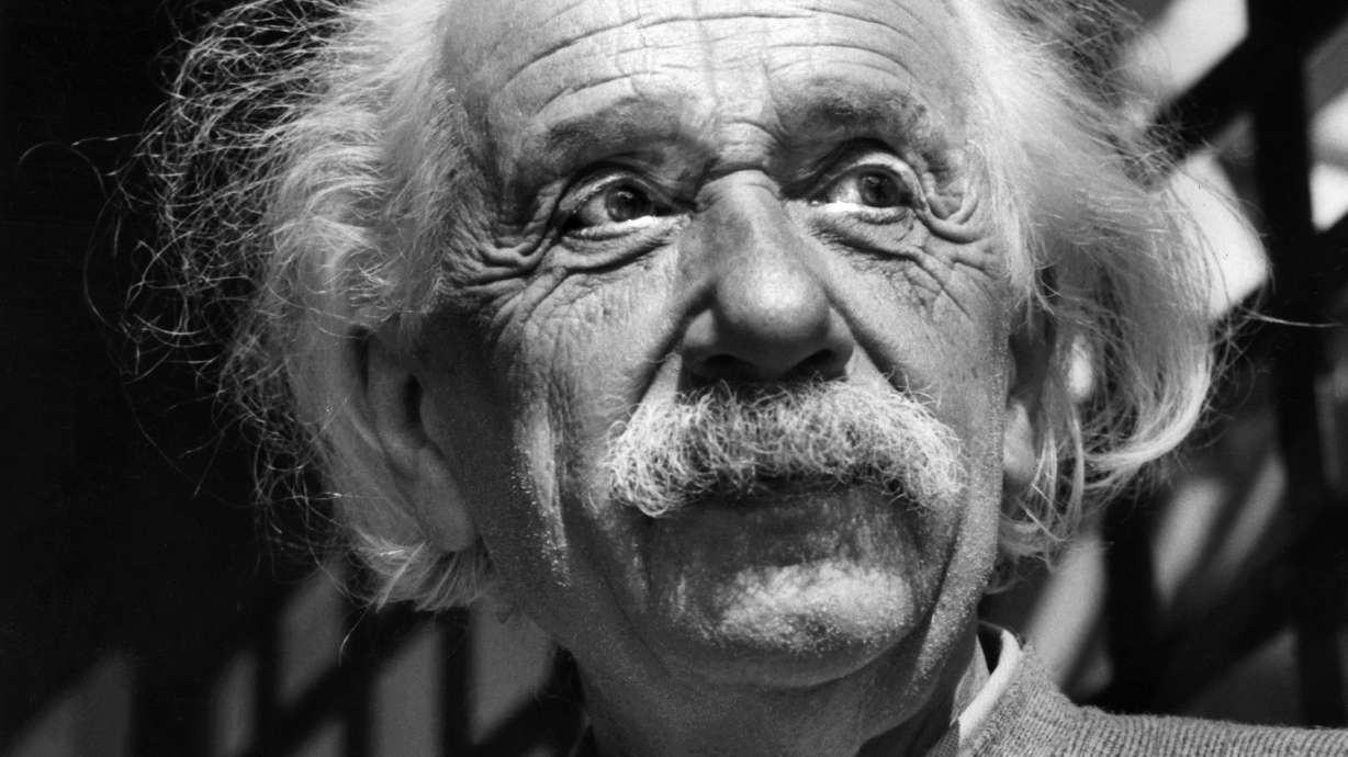 Hebrew University adds new manuscripts to Einstein archive
