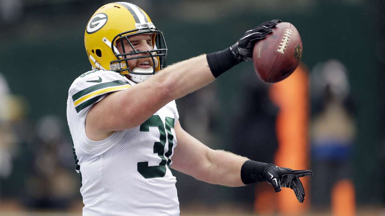 Longtime Green Bay Packers fullback John Kuhn retires