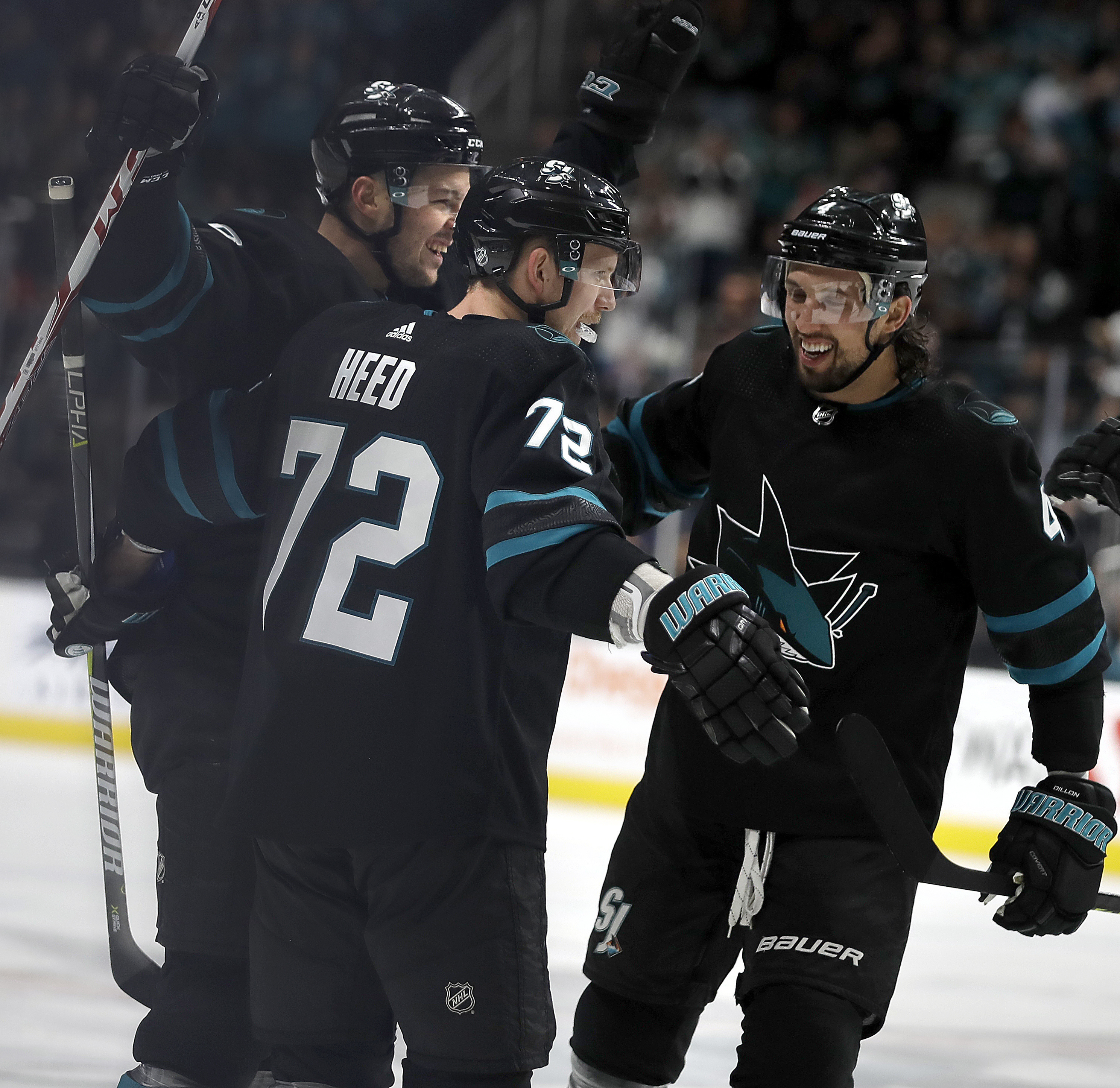 Hertl's 30th goal leads Sharks past Canadiens 5-2