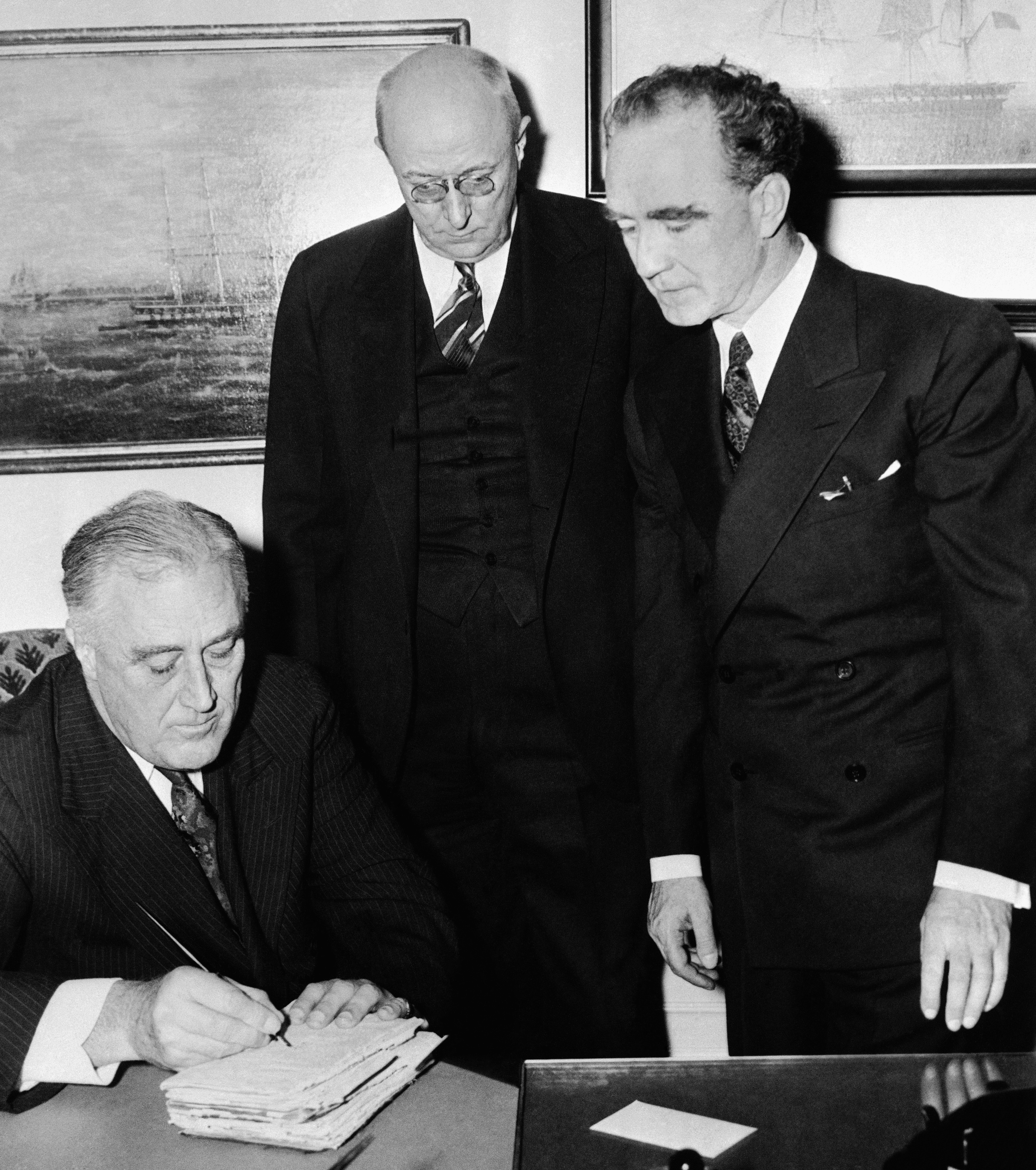 Trump signed Bibles. Heresy? Many religious leaders say no