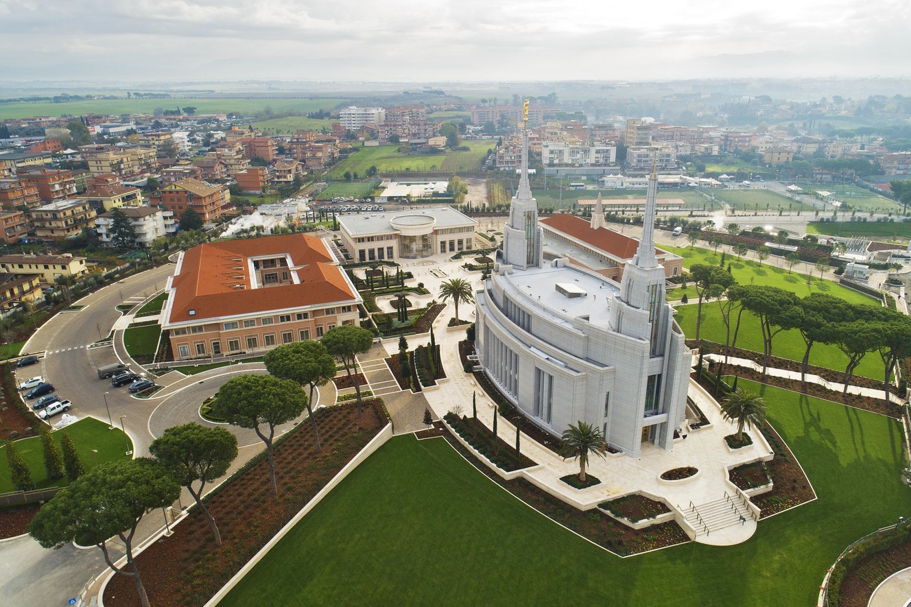 An aerial view of the Rome Italy Temple. (Photo: Intellectual Reserve, Inc.)