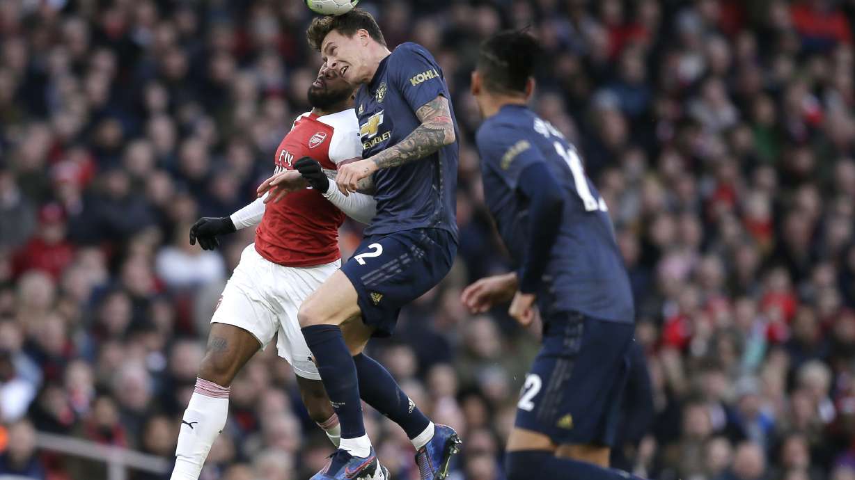 Solskjaer's unbeaten EPL start at United ended by Arsenal