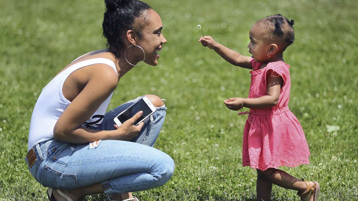 Suspect in death of woman found in trunk will stay in jail