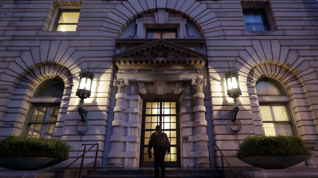 Judges skeptical of challenge to California immigration law