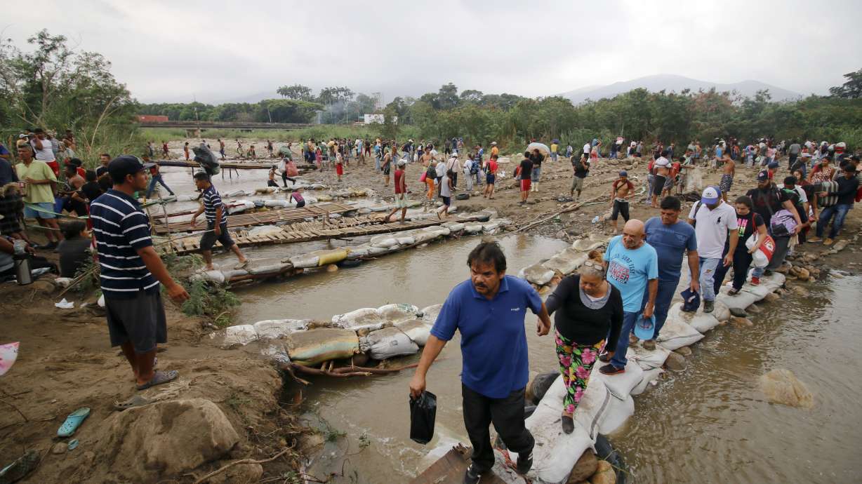 Venezuelan city devastated by looting during power outages