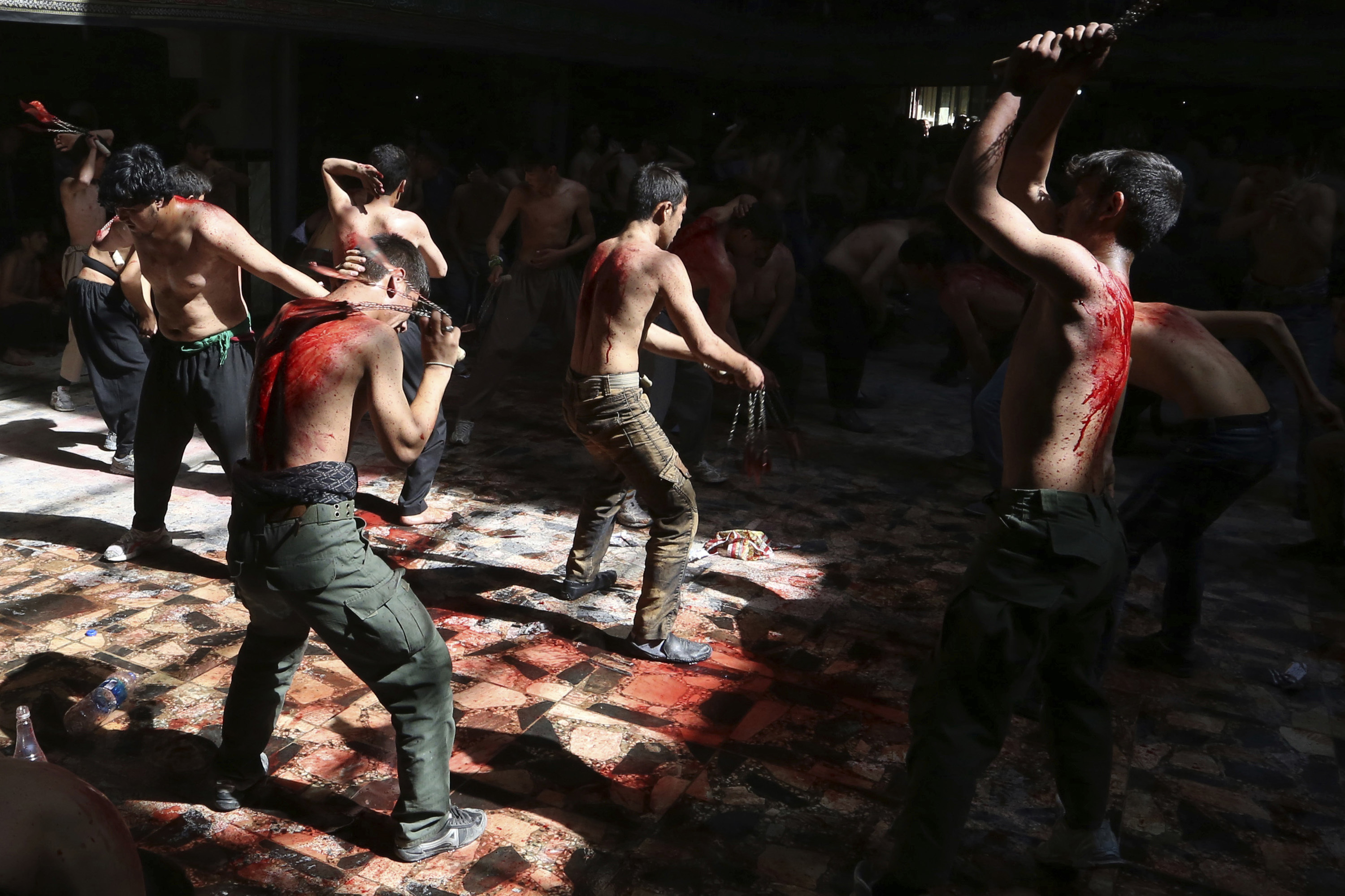 Mystery infections traced to blood-shedding religious ritual