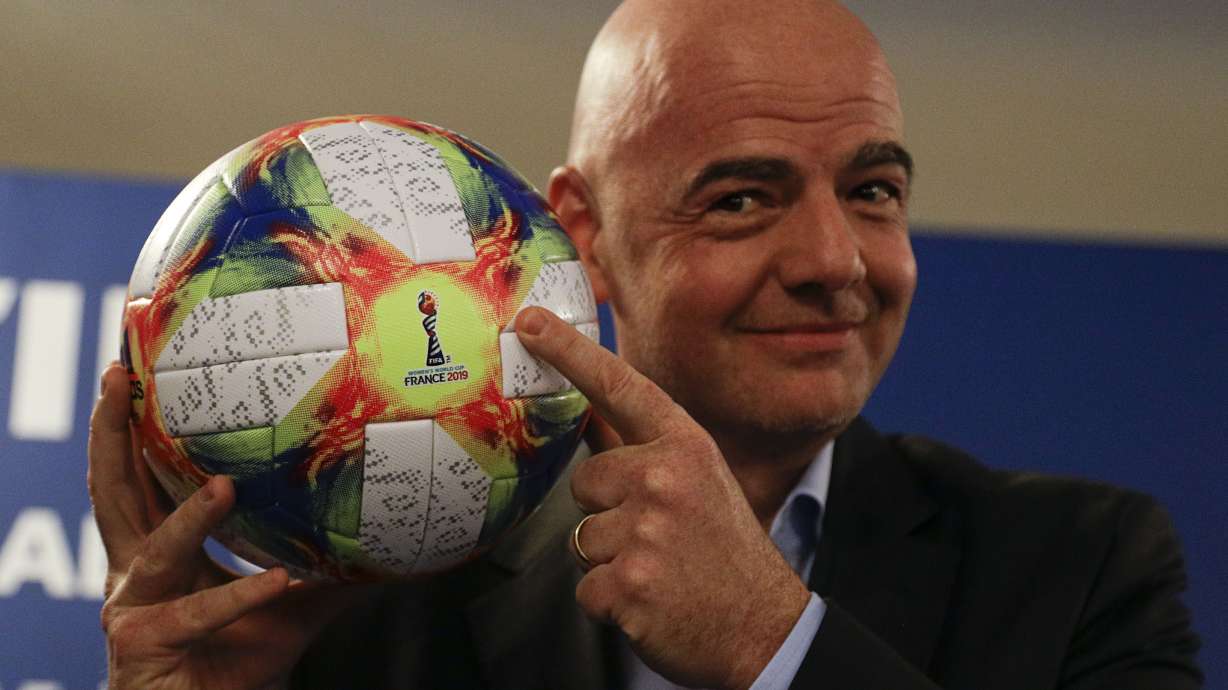 APNewsBreak: FIFA wants 24-team Club World Cup in 2021