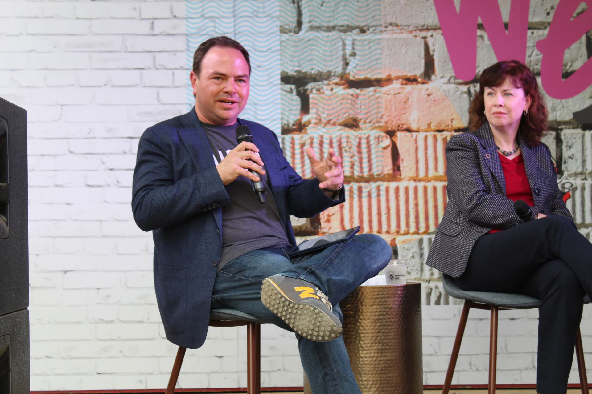 ADDING MULTIMEDIA AIA Unveils its Vision of Aerospace in 2050: Flying Cars, Supersonic Jets, Space Tourism & More