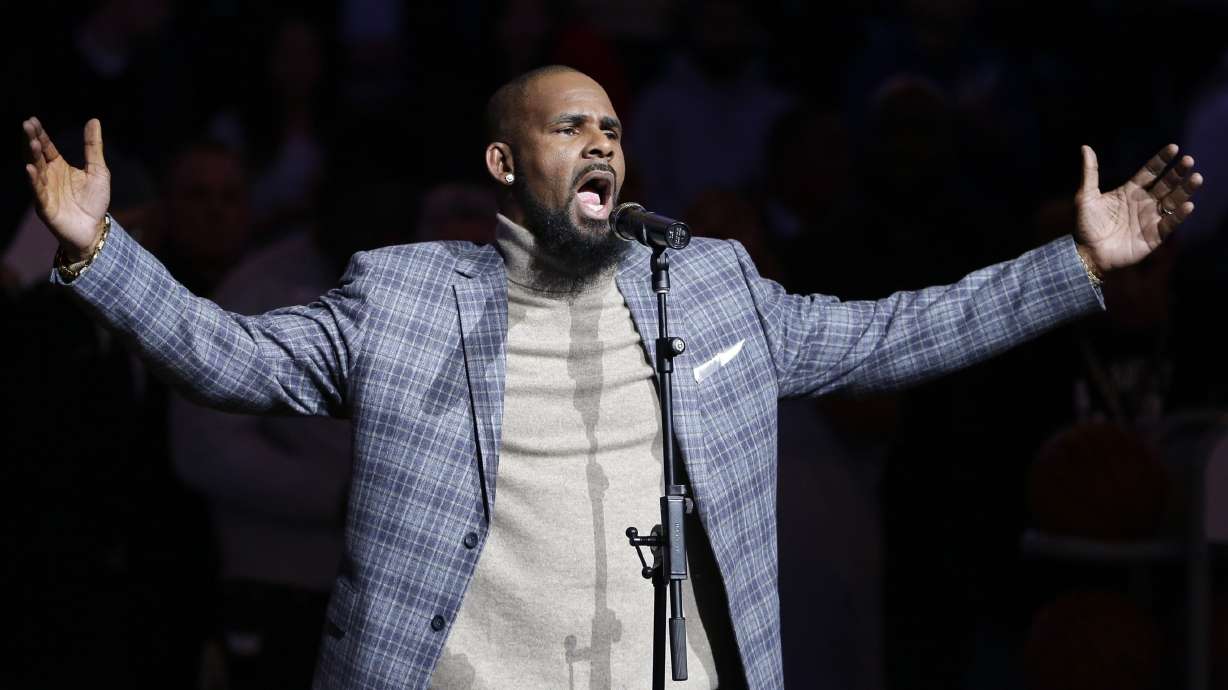 Judge allows courtroom cameras for trial of R. Kelly