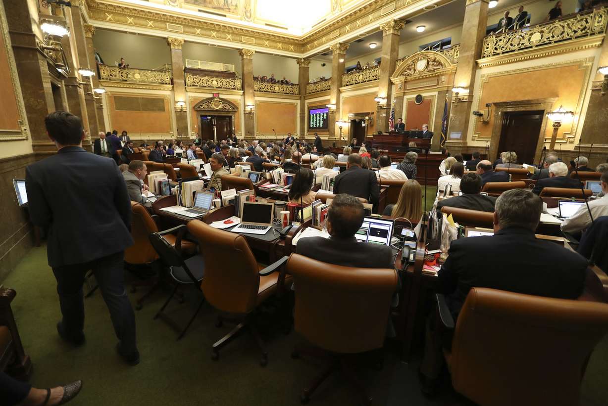 Legislators in the House of Representatives work into the night during the final day at the 2019 Legislature at the Capitol in Salt Lake City on Thursday, March 14, 2019. (Photo: Steve Griffin, KSL)