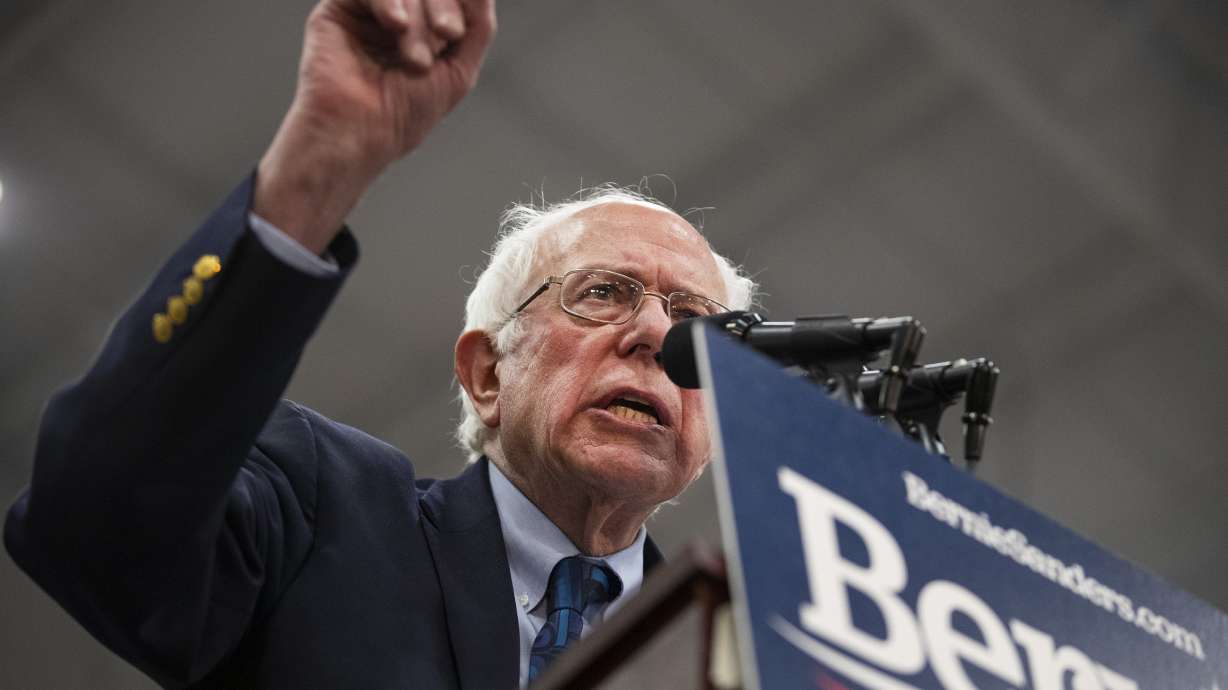 Sanders gets stitches after run-in with glass shower door