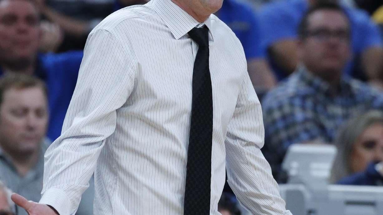 Made for TV NCAAs: Louisville-Minnesota hits Pitino intrigue