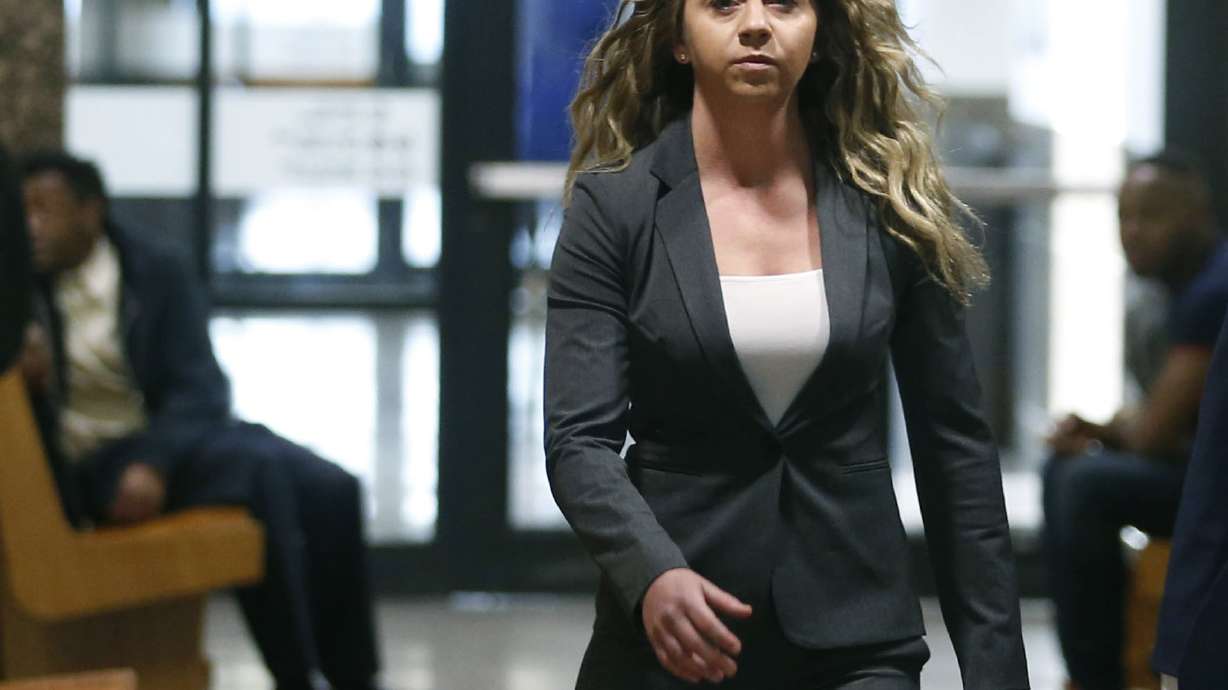 Trial of Dallas officer set to start Aug. 12