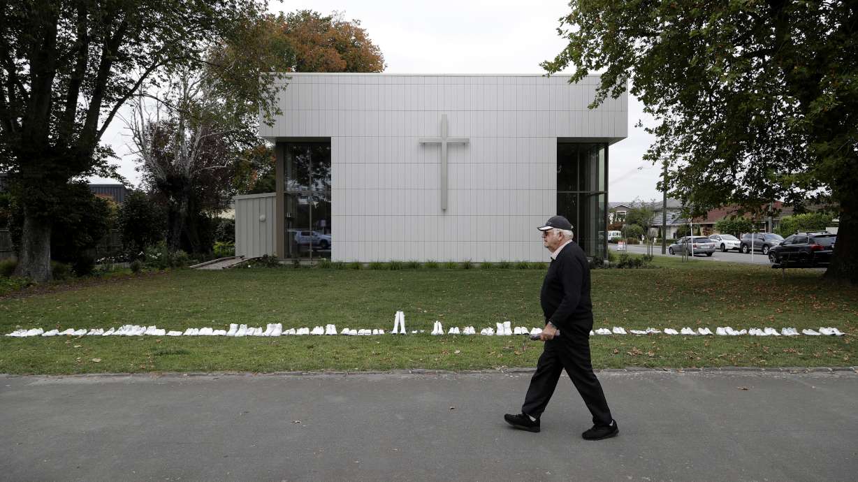 Father and son who fled Syria are buried in New Zealand