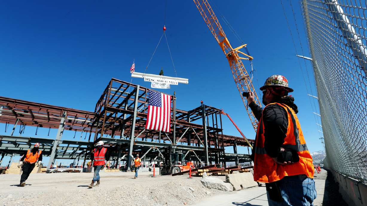 Salt Lake City's airport expansion hits 'extraordinary milestone' as crews top off north concourse
