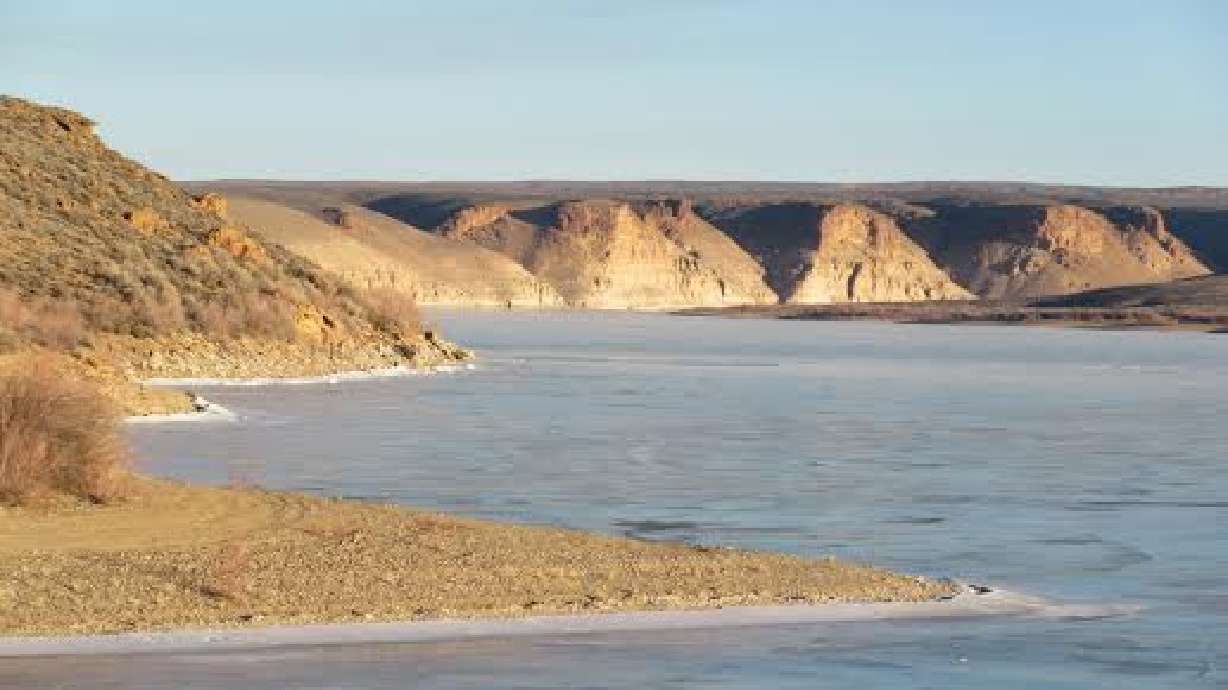 Lawsuit challenges Utah plan to get water from Flaming Gorge