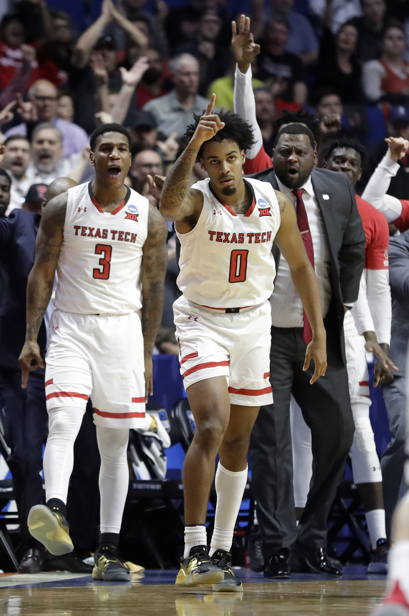 Culver, stifling defense, lift Texas Tech over Buffalo 78-58