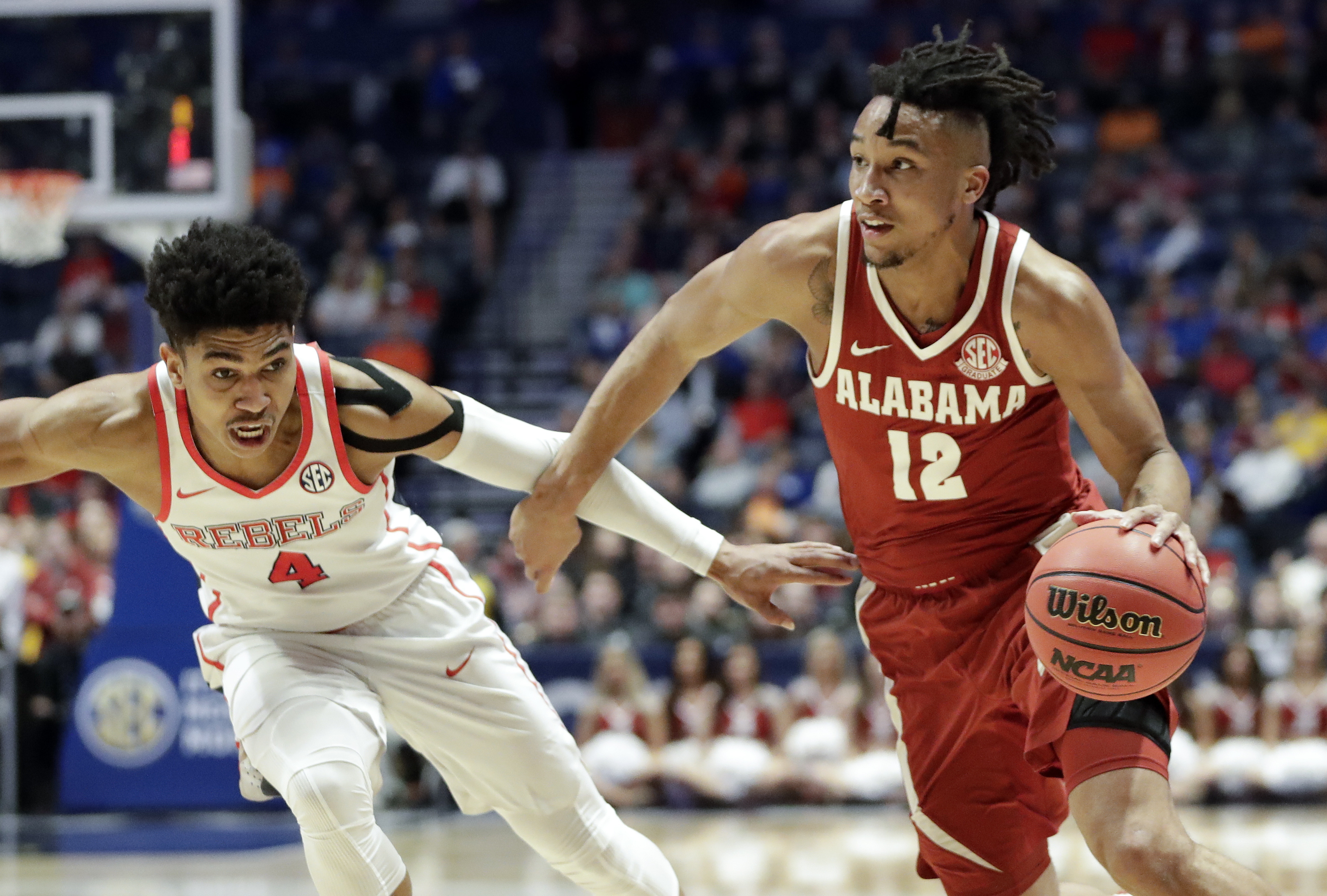 Alabama guard Dazon Ingram announces plans to transfer