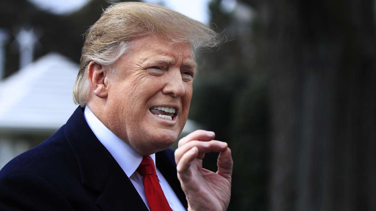 Close advisers try to steer Trump away from issuing pardons