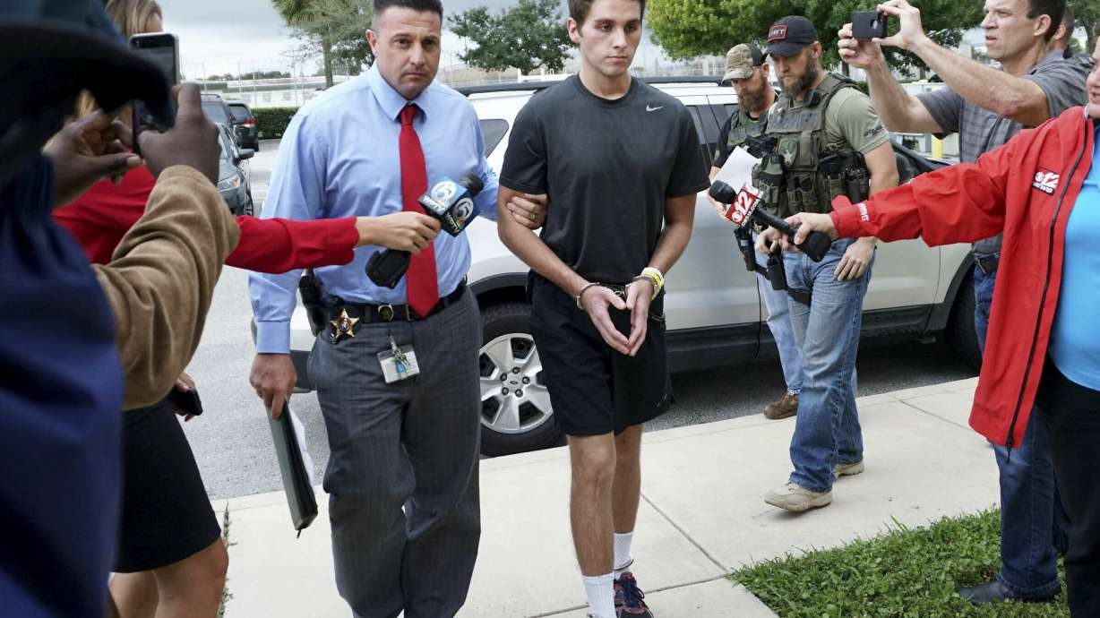 Doctor: Florida man believed he was 'half-man, half-dog'