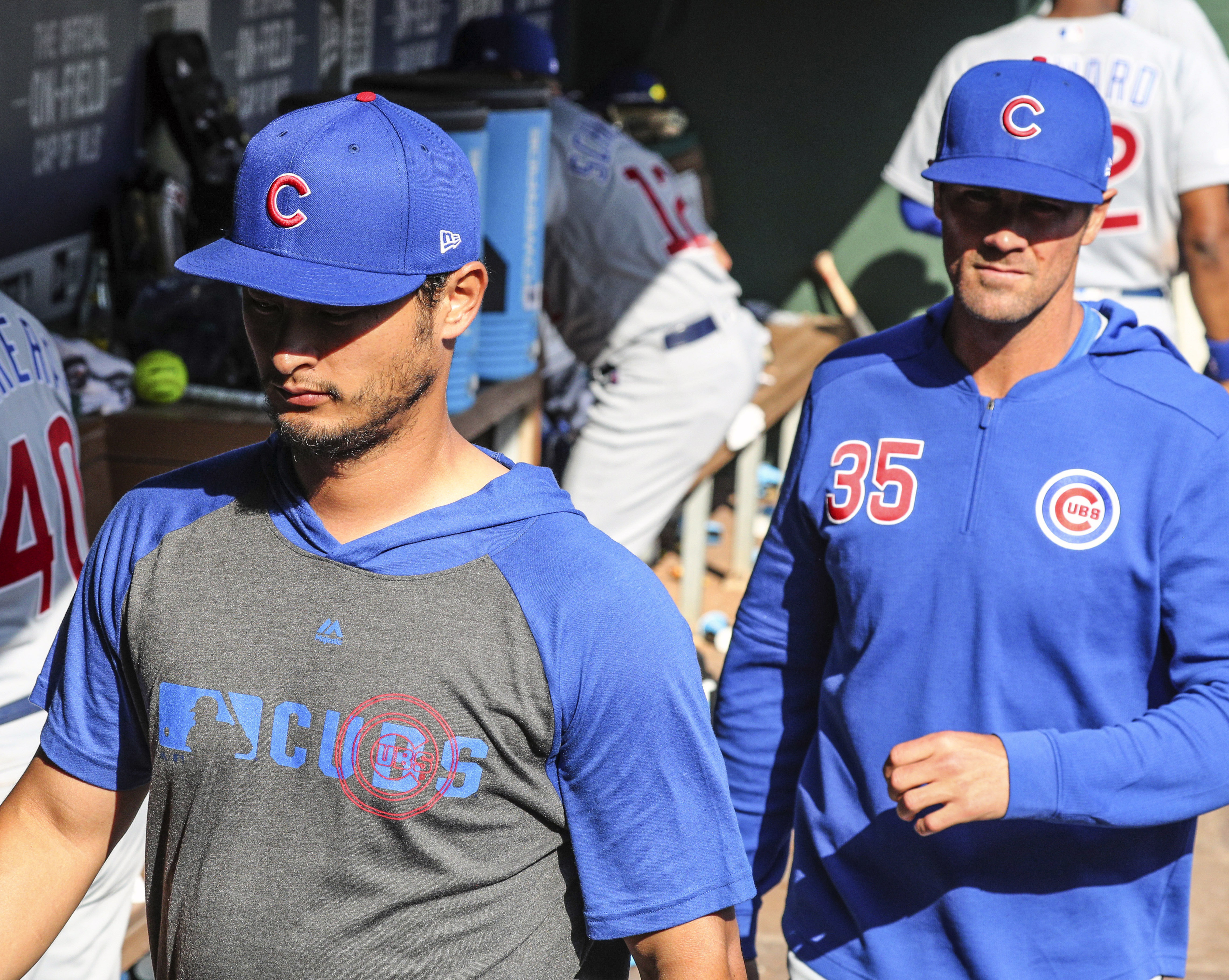 Rangers facing their former aces Darvish, Hamels with Cubs