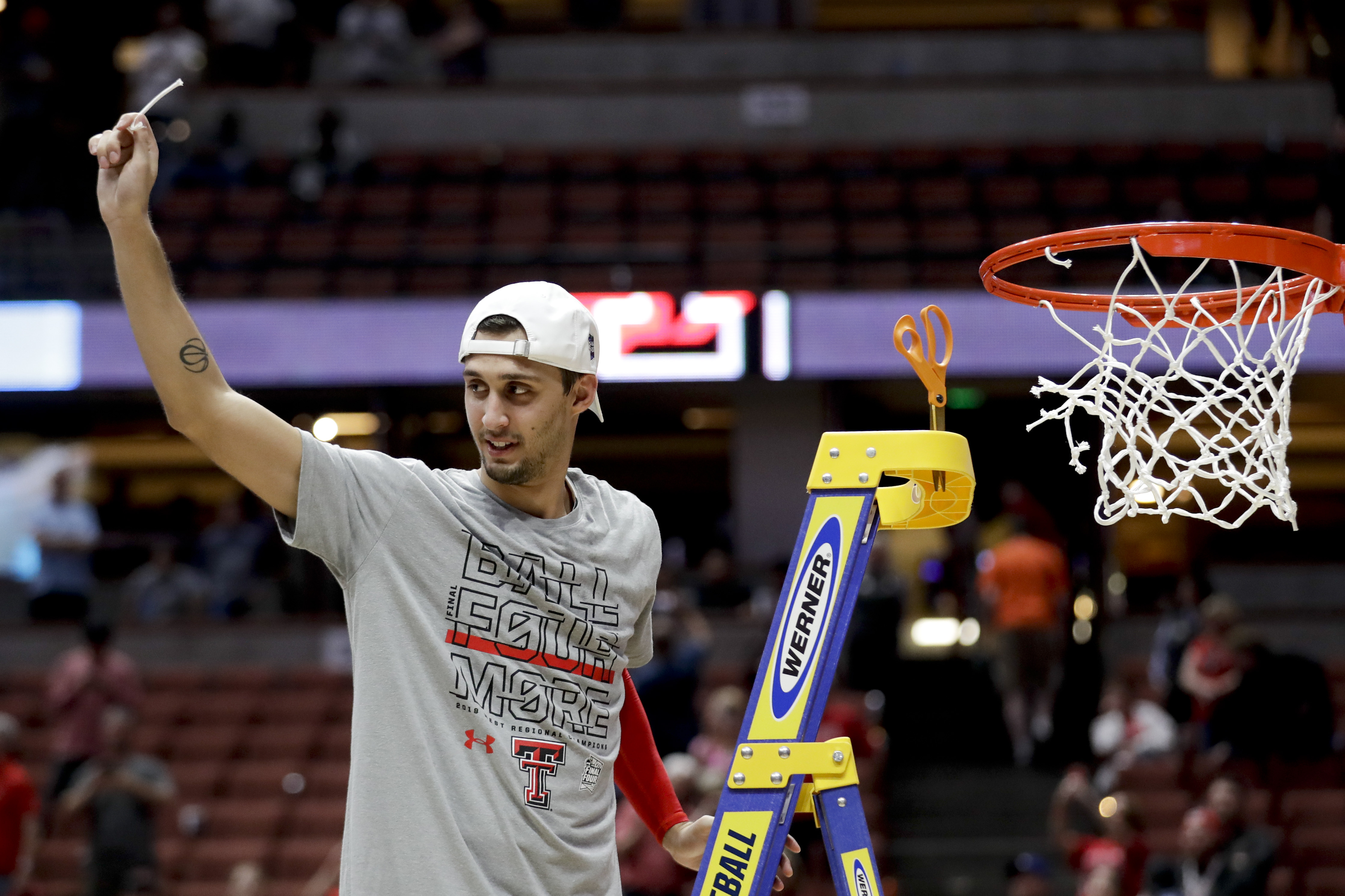 Buona notte for Moretti and Final Four-bound Texas Tech