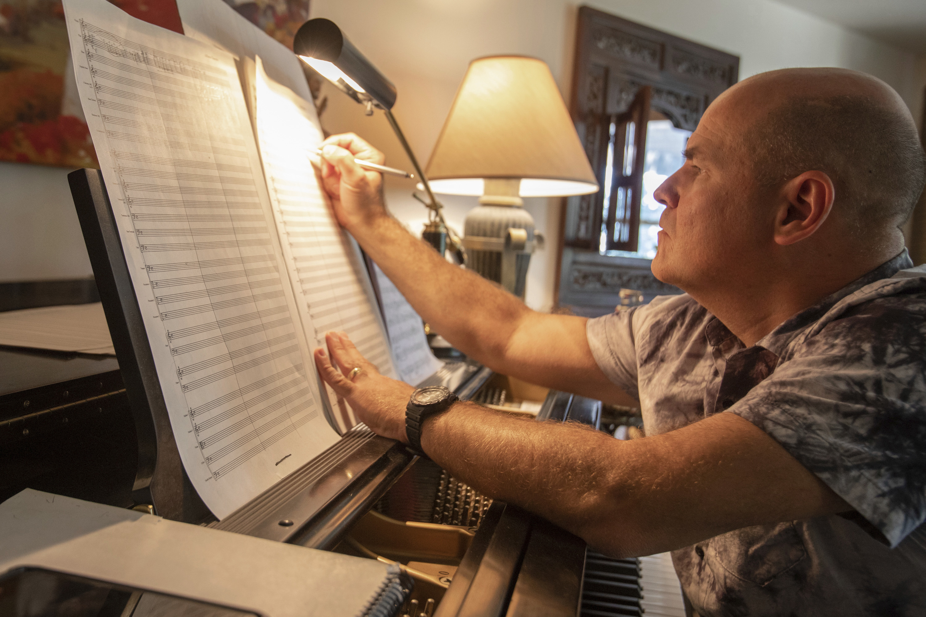 Ex-pat composes concerto for Venezuela amid political chaos