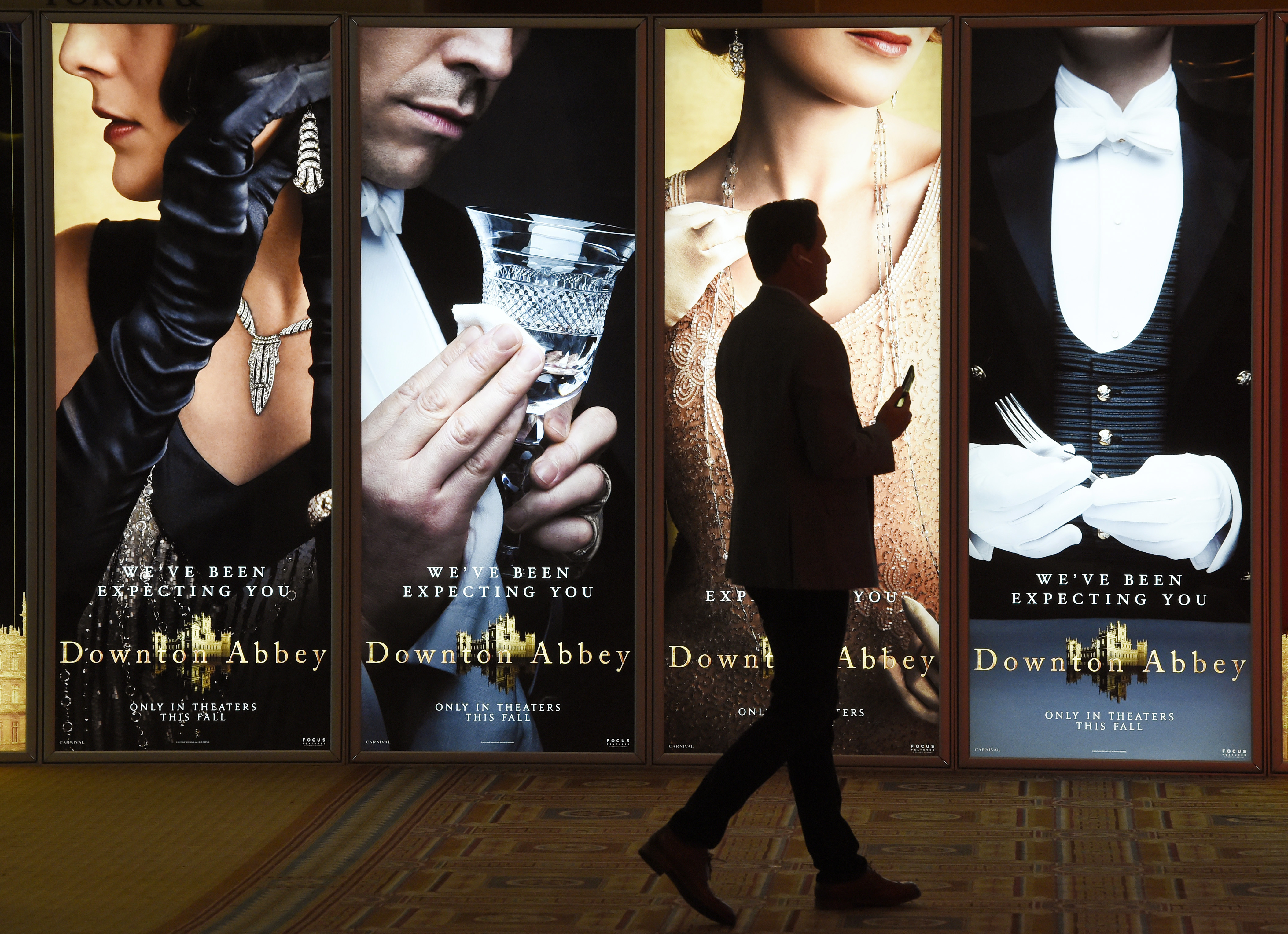 Chadwick Boseman, Kelly Clarkson, more help hype STX Films