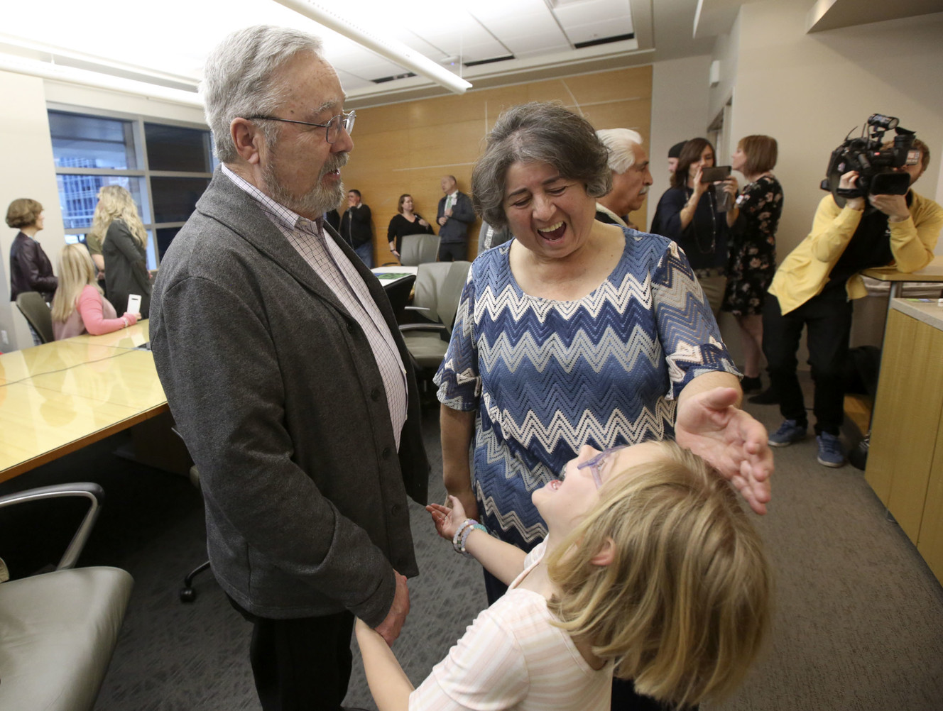 Two Utah families bonded through organ donation share story for National Donate Life Month