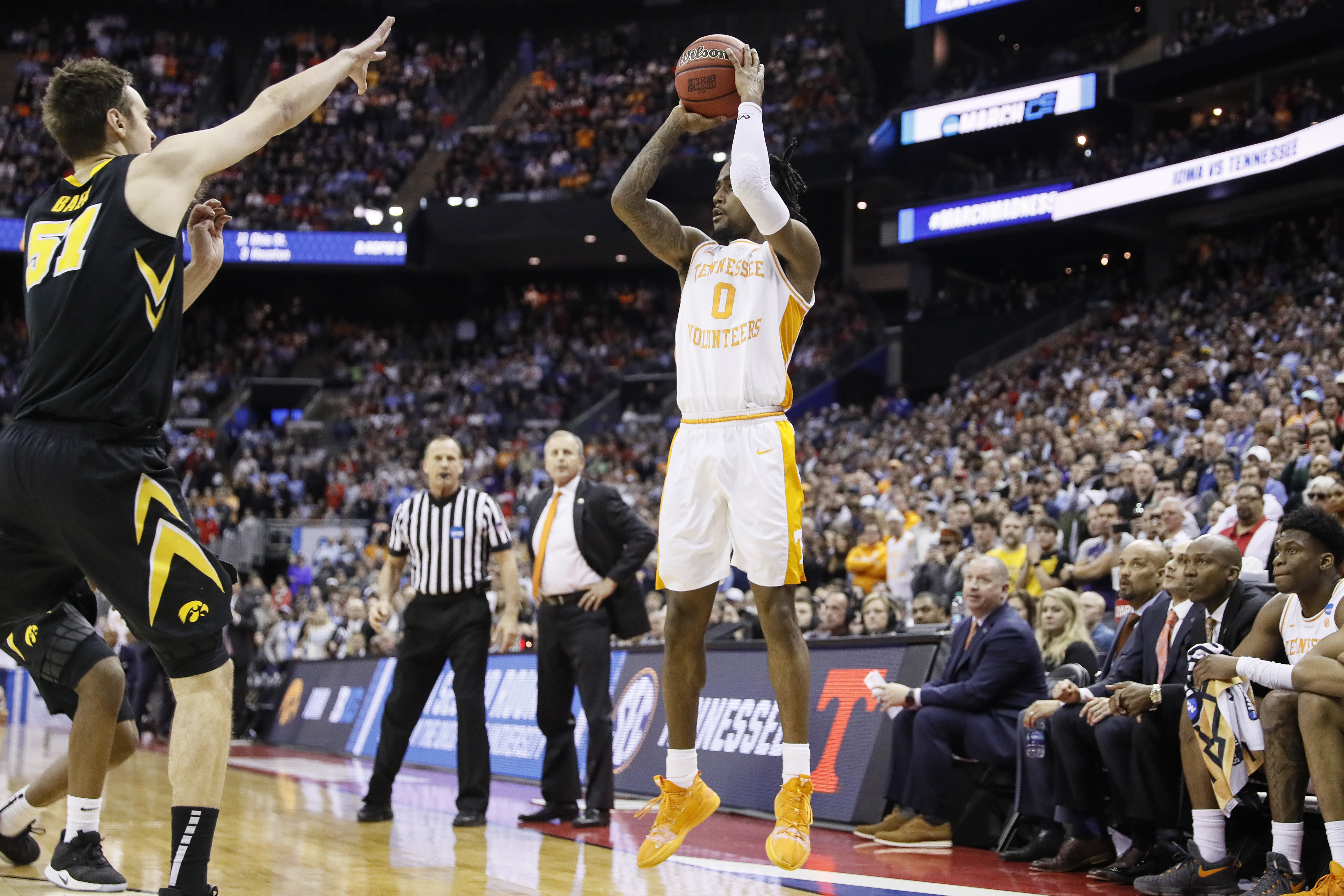 Tennessee's Jordan Bone says he's entering NBA draft