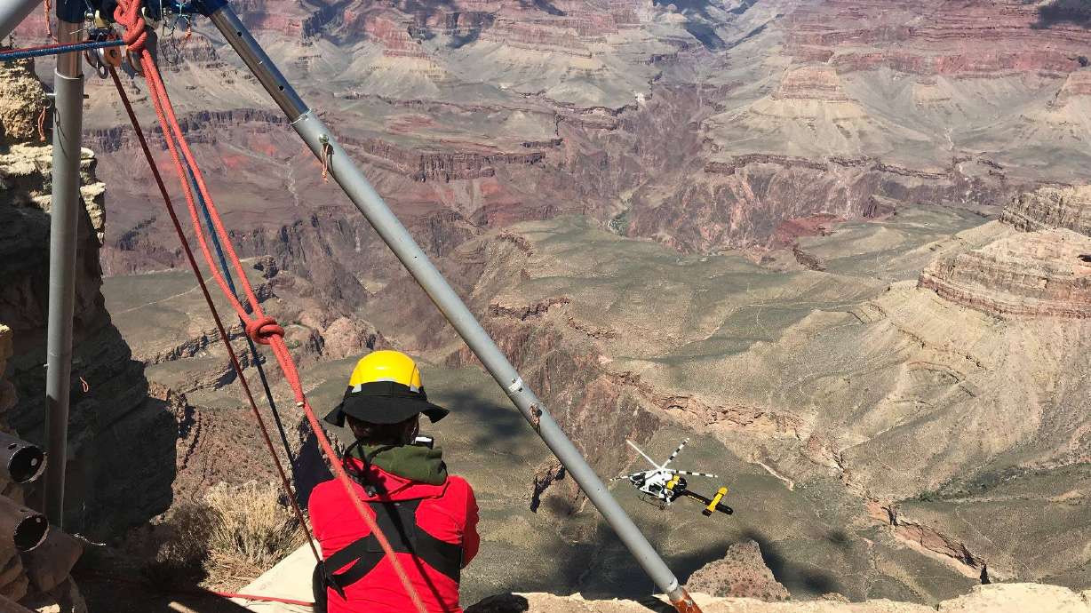 Man dies after falling 400 feet at Grand Canyon National Park