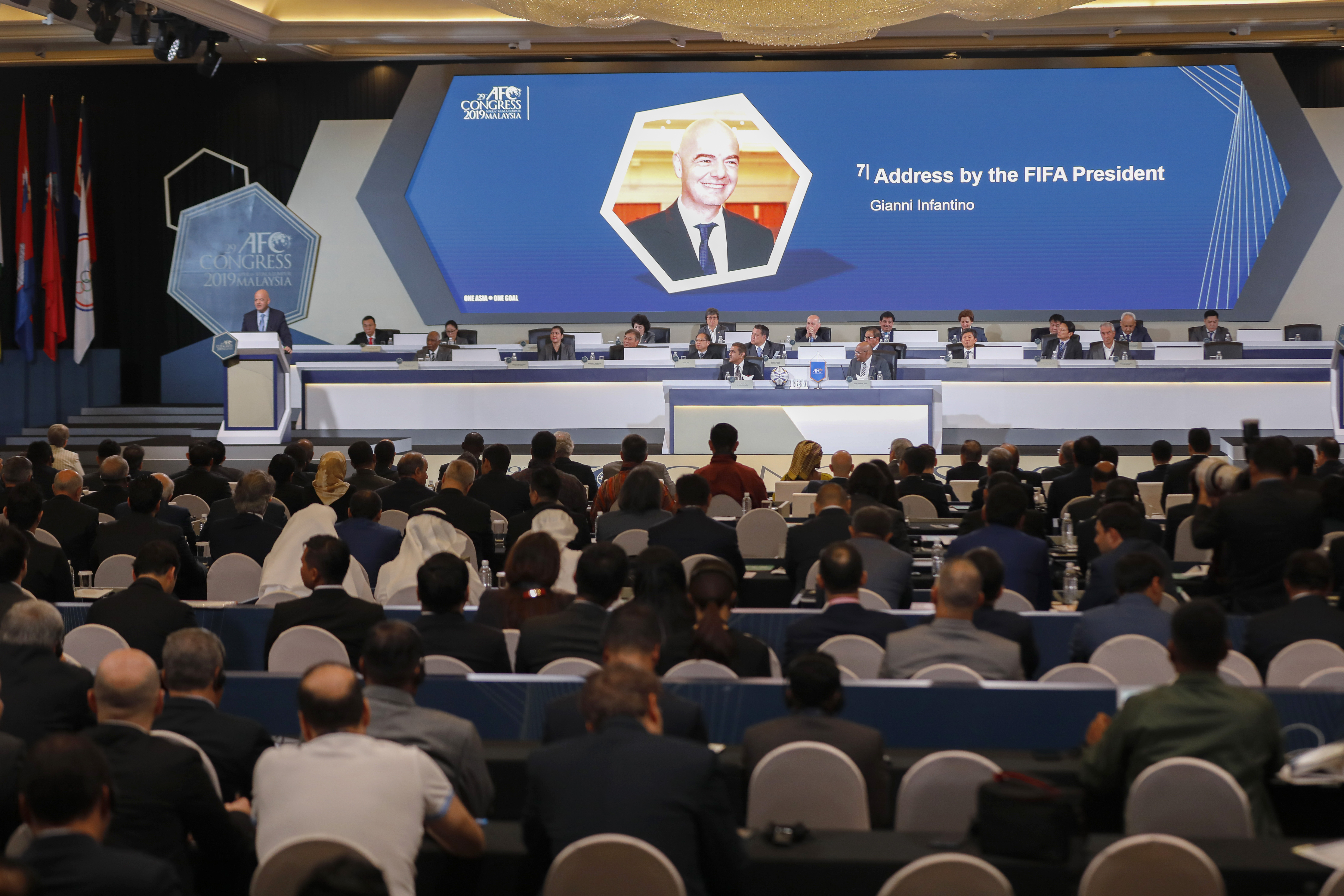 Qatar wins, regional rivals lose in Asian soccer elections