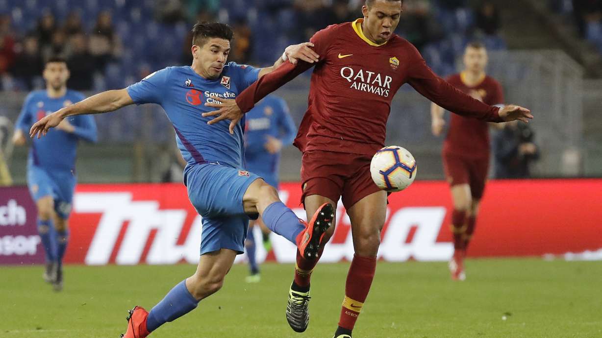 Fiorentina rehires Montella after Pioli steps down