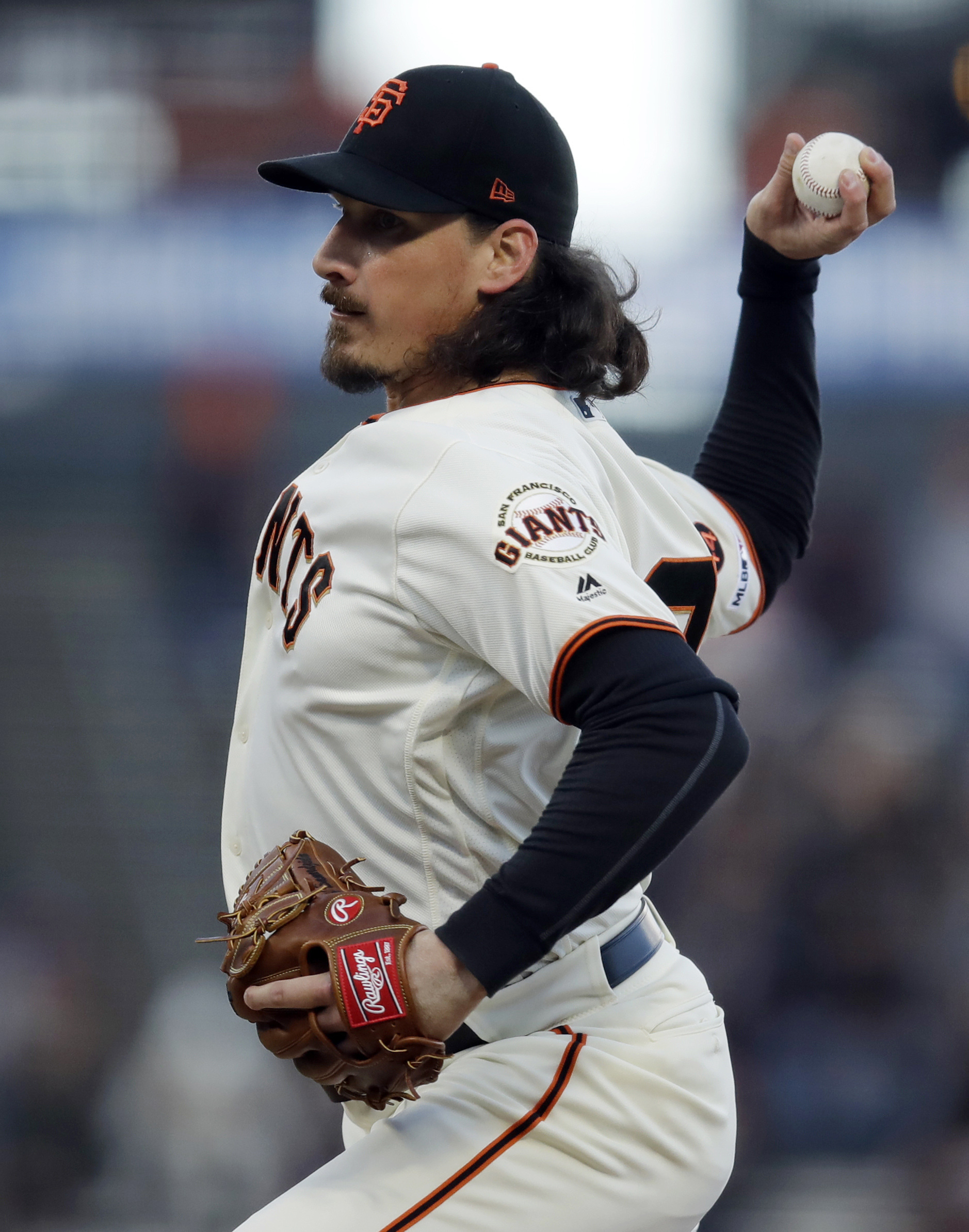 Samardzija goes 7, Pillar homers as Giants edge Rockies 1-0