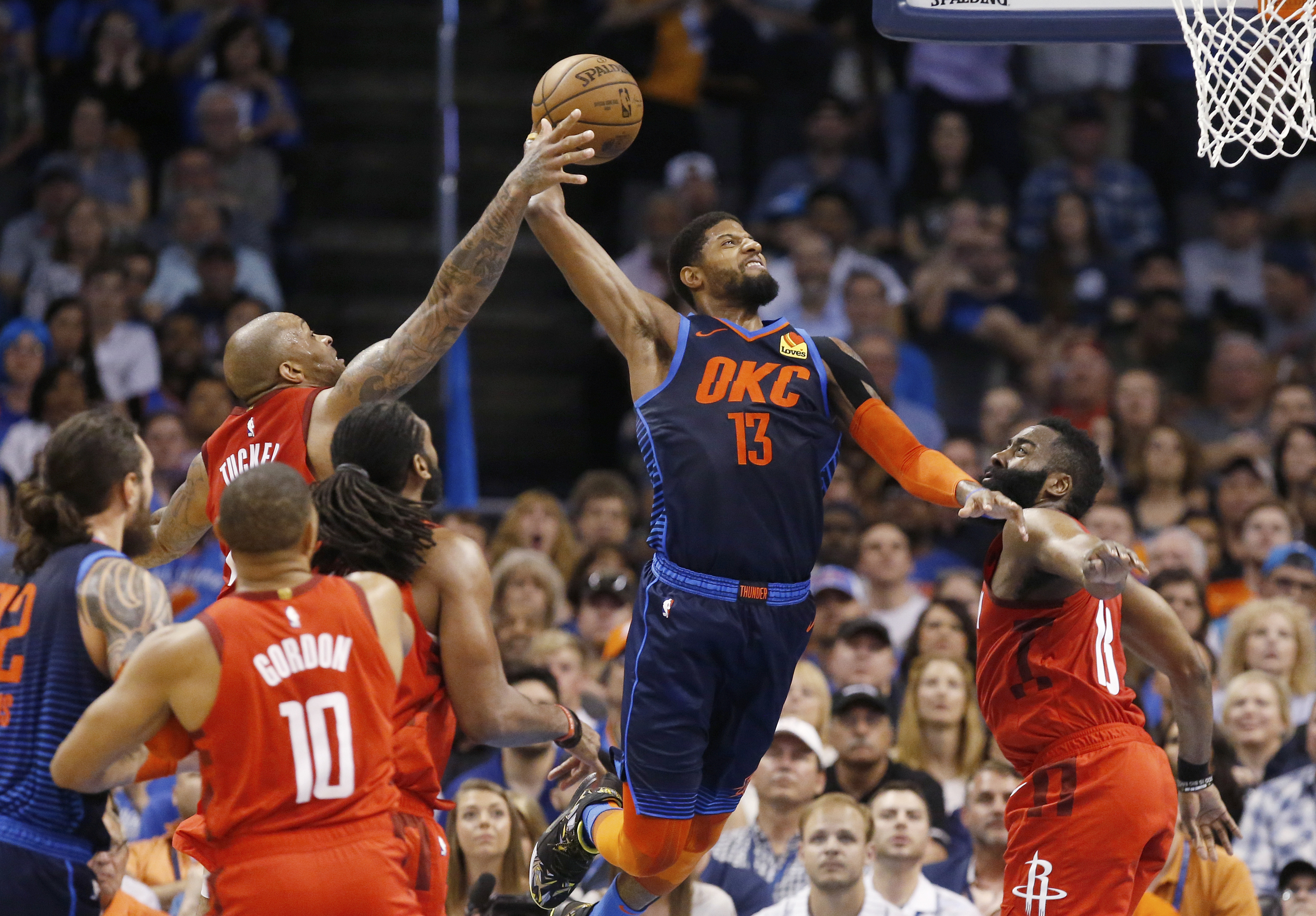 Thunder's Paul George could sit Game 1 with sore shoulder