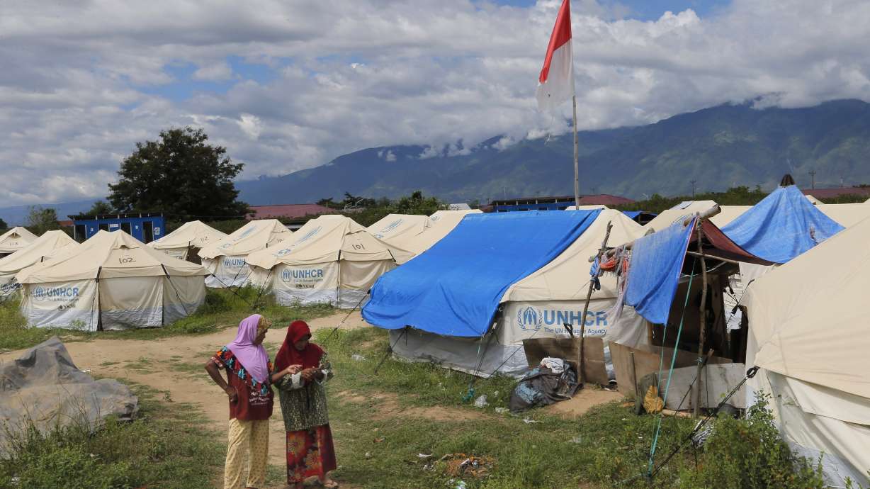 Recovery falters in Indonesian city broken by quake disaster