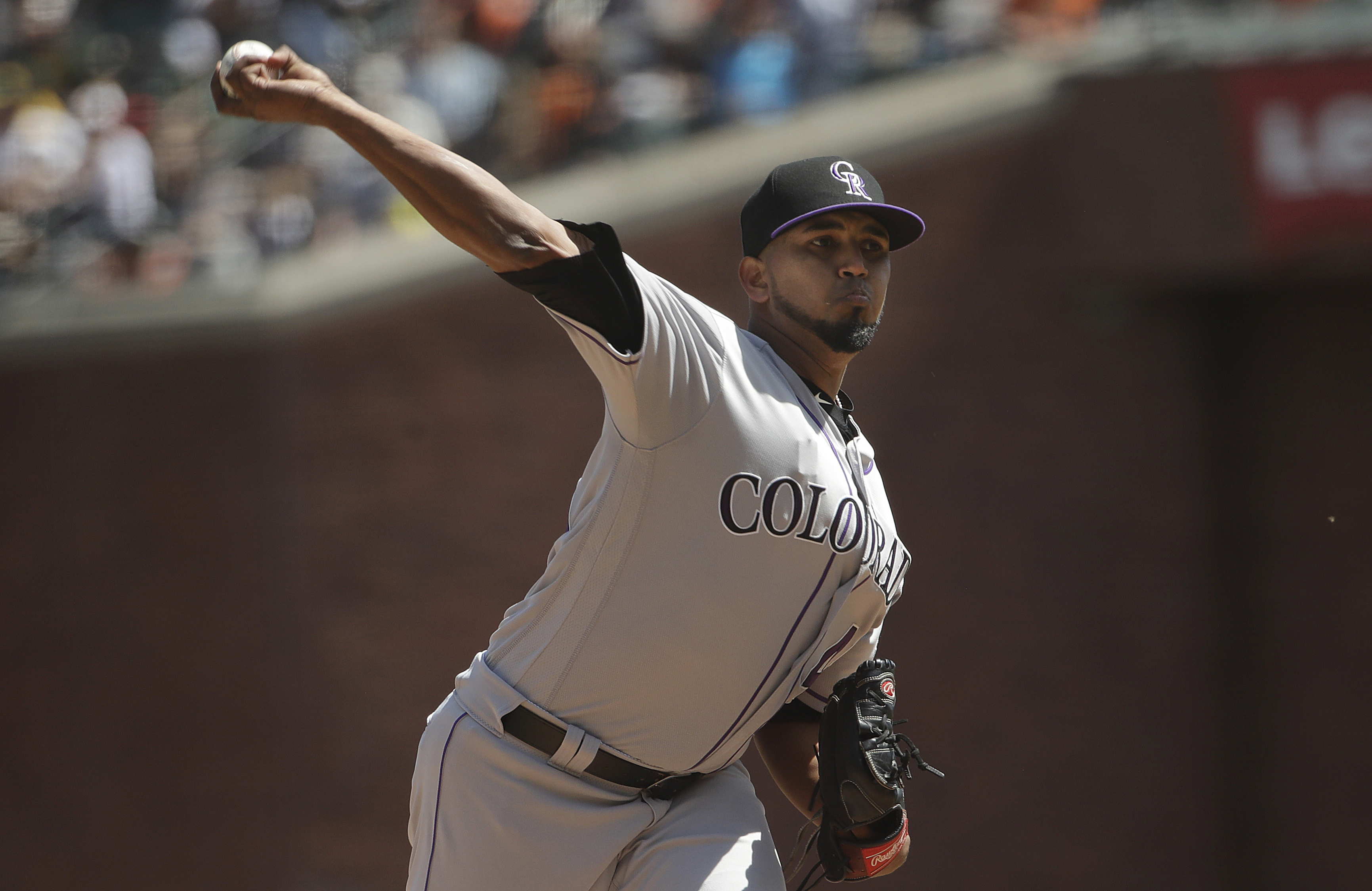 Rockies' Marquez gives up 1st hit in 8th vs Giants