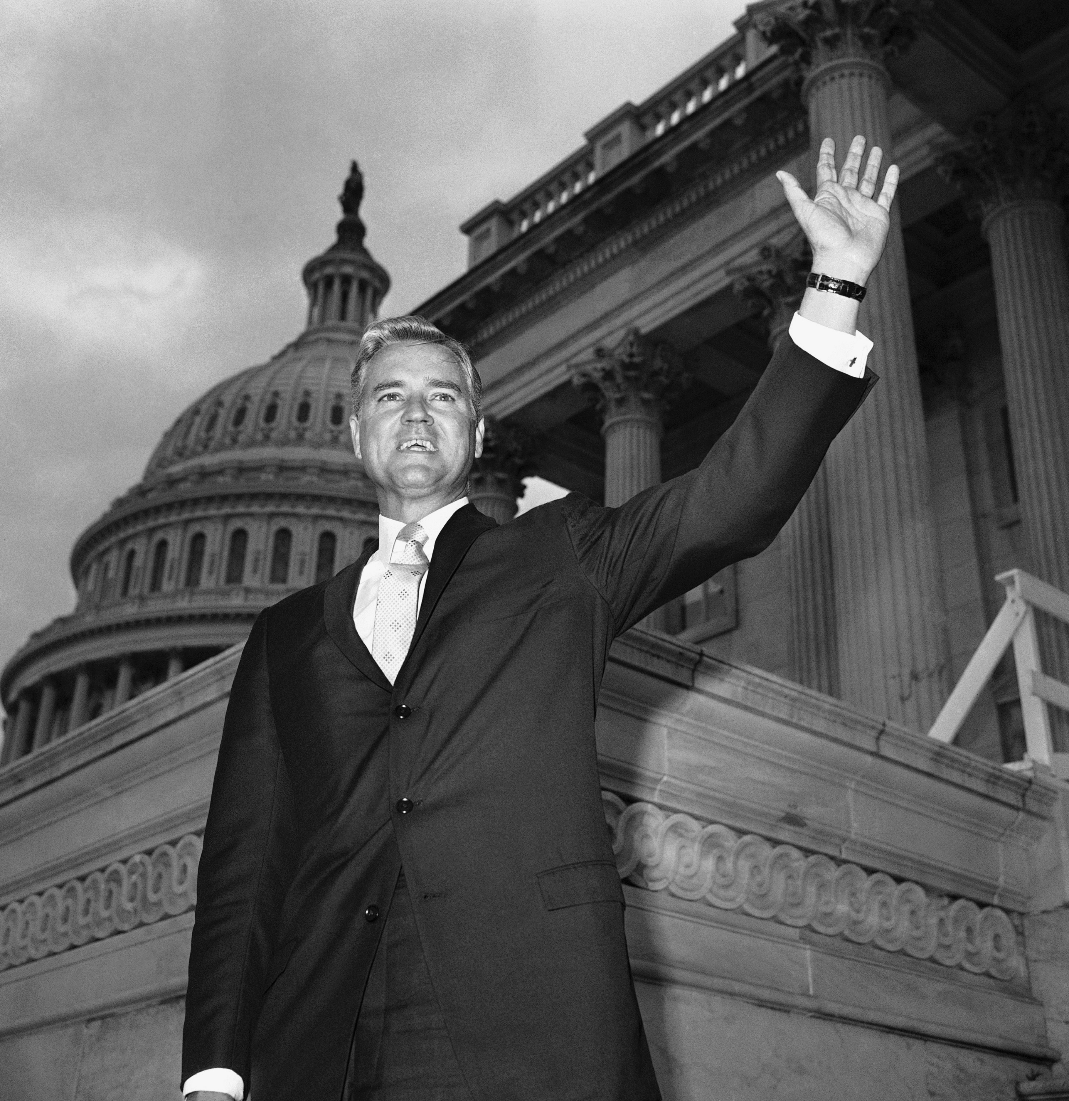 The Latest: Former Gov. Riley remembers Hollings' loyalty