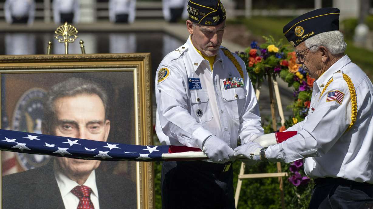 Memorial at Nixon Library for Ed Nixon, president's brother