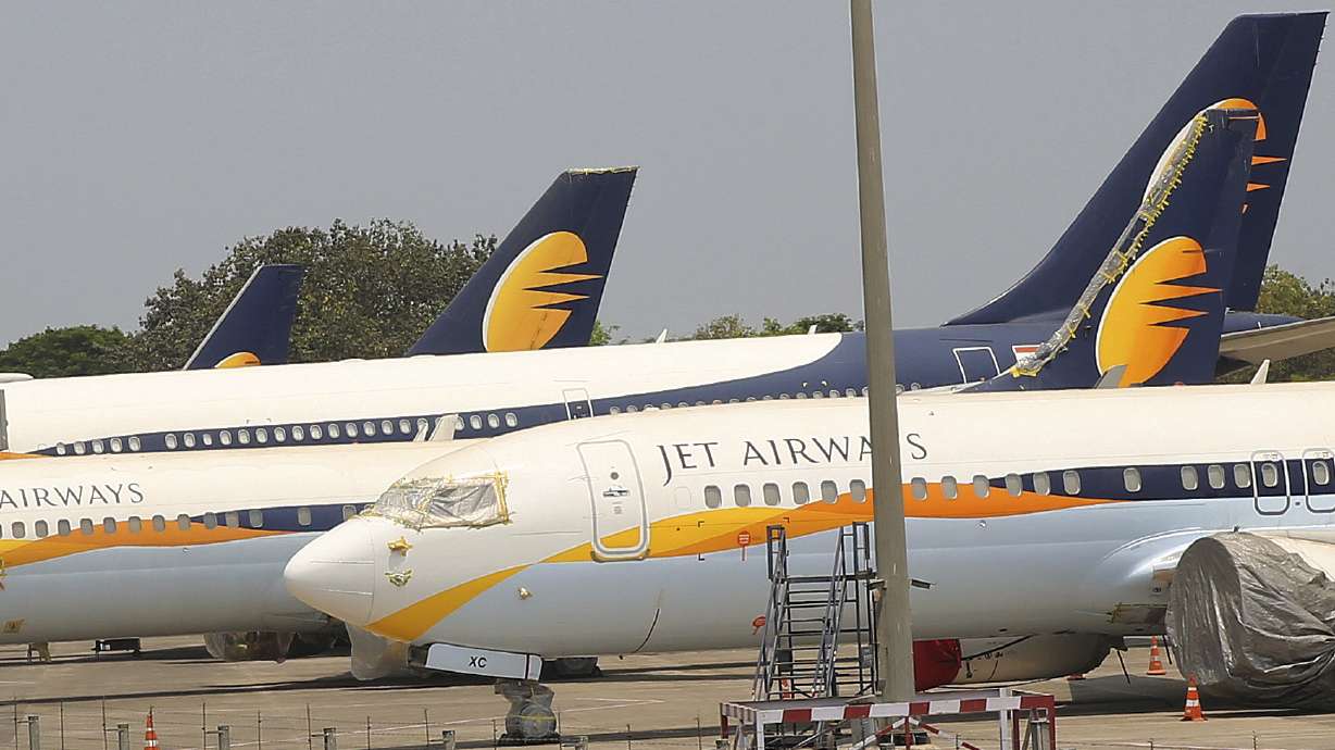 India's Jet Airways suspending operations, no money to fly