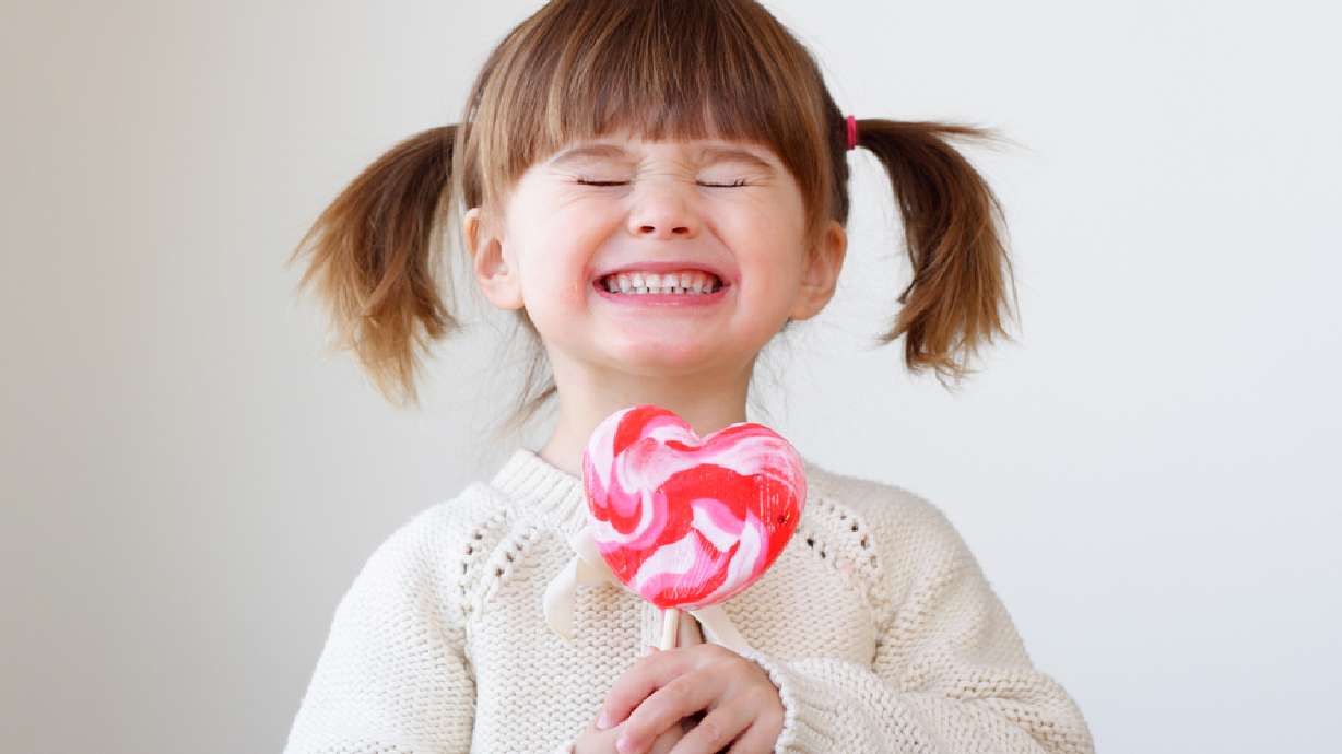 Does sugar make kids hyper? That's largely a myth