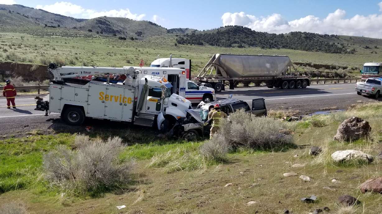 Troopers identify 2 killed in Juab County crash