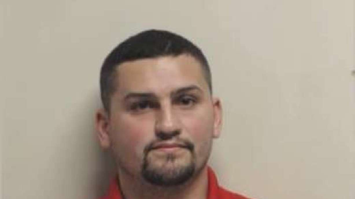 Utah man charged with torturing puppy