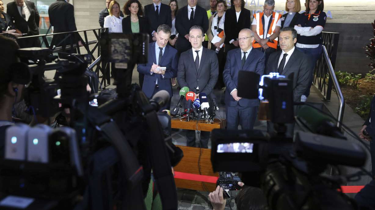 Relatives of German bus crash victims arrive in Madeira